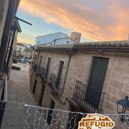 Apartamento Refugio De Banos Baños de la Encina Exterior foto