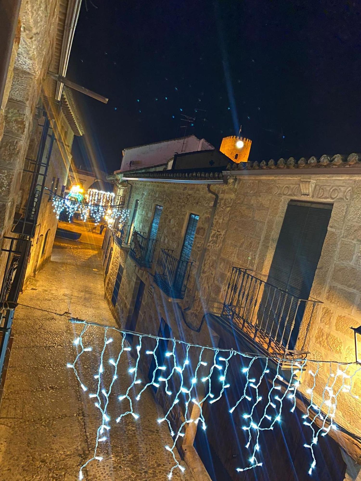 Apartamento Refugio De Banos Baños de la Encina Exterior foto